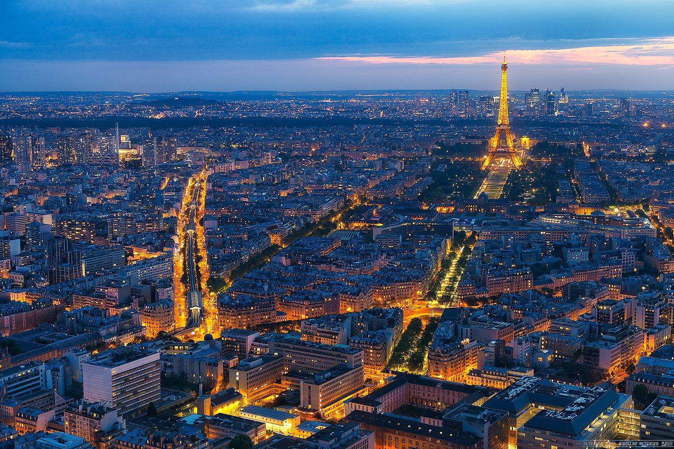 Enjoy the best view over Paris during the Dermatology and