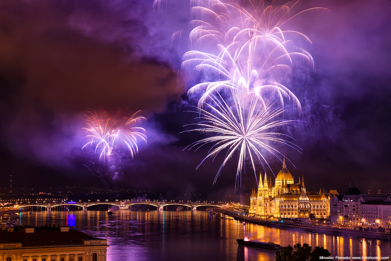 Purple fireworks - HDRshooter