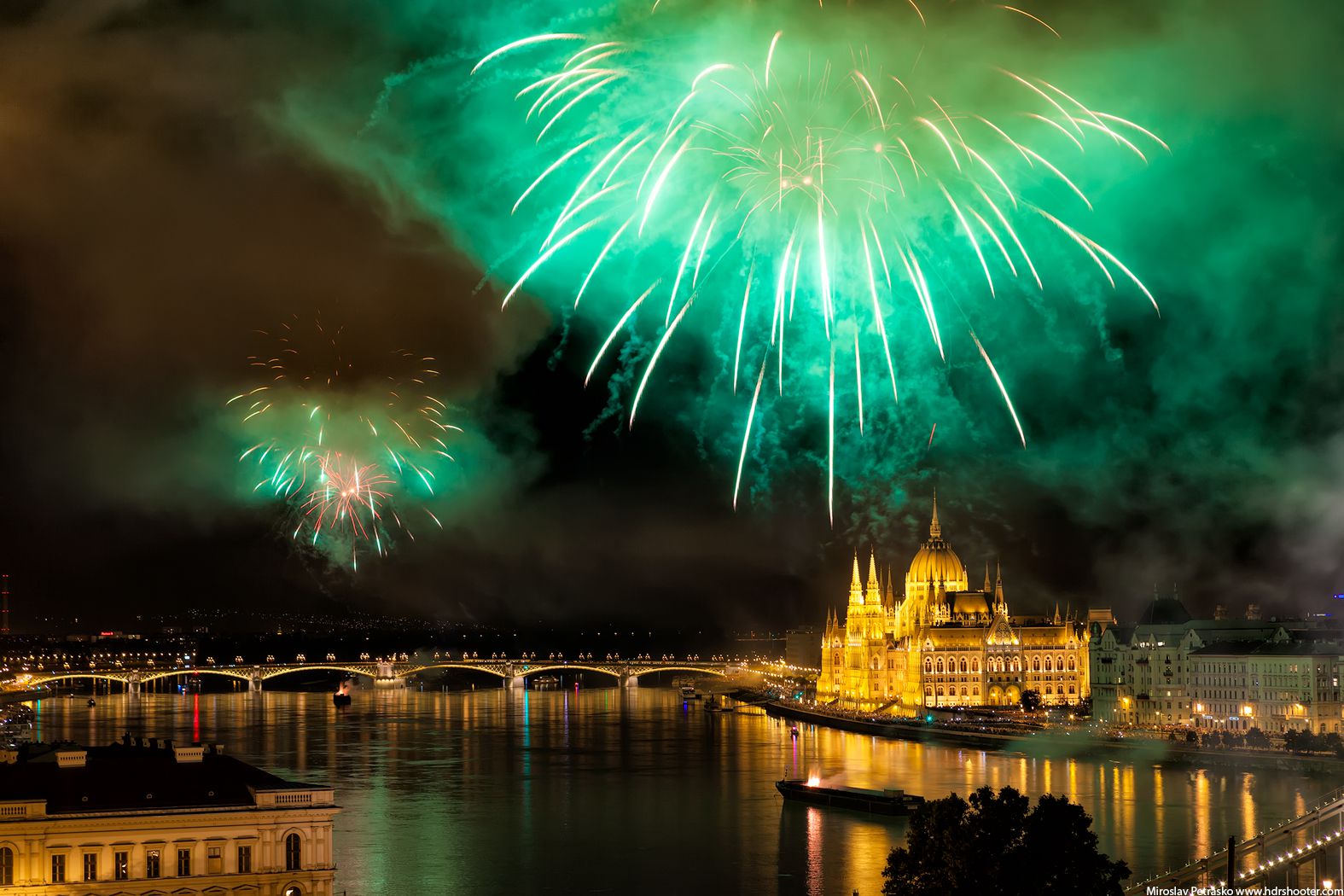 Green fireworks over Budapest, Hungary HDRshooter